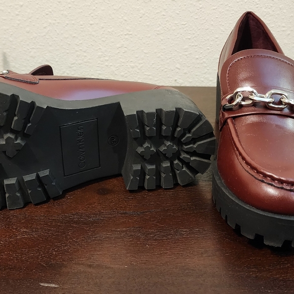 Calvin Klein Marshela Casual Lug Sole Chain Loafers, Dark Wine, Size 9 - Picture 6 of 9